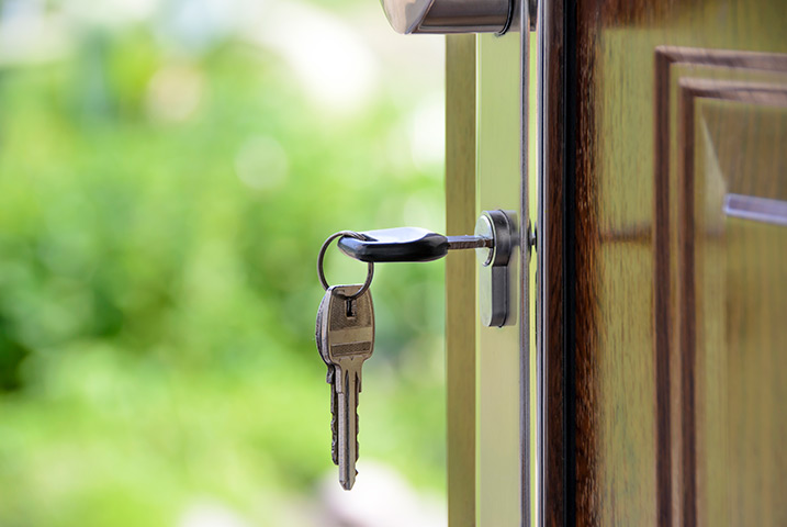 A2B Locks are able to provide local locksmiths in Paignton to repair your broken locks. 